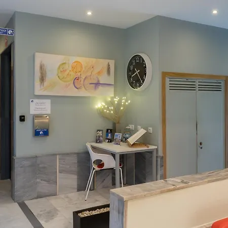 Apartmanhotel Plaza De La Luz Cádiz