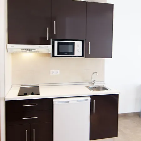 Plaza De La Luz Apartmanhotel 4*