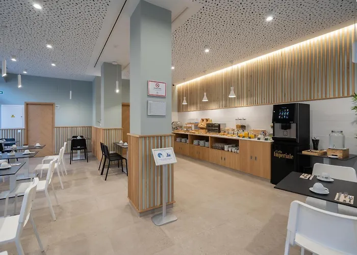 Plaza De La Luz Cádiz