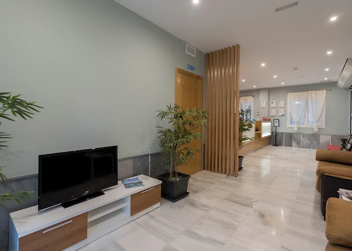 Plaza De La Luz 公寓式酒店 4*