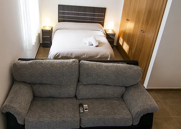 Aparthotel Plaza De La Luz 4*