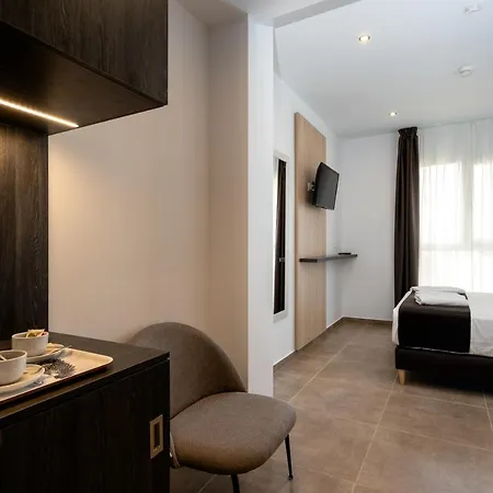 Apartahotel Plaza De La Luz Cádiz