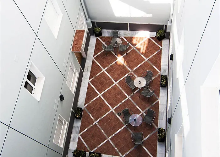 Hotel apartamentowy Plaza De La Luz