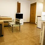Aparthotel Plaza De La Luz 4*