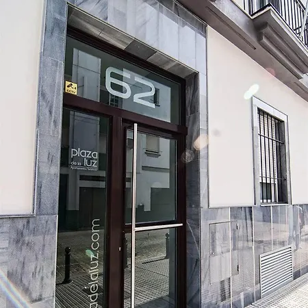 Aparthotel Plaza De La Luz Cádiz