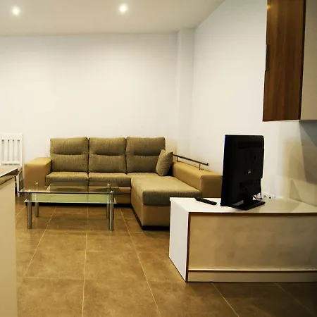 Aparthotel Plaza De La Luz 3*