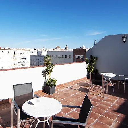 Plaza De La Luz Aparthotel 3*